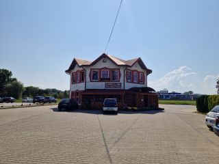 Jedlicze, lokal handlowo-usługowo-magazynowy na wynajem, ok. 700 m2 Jedlicze, lokal handlowo-usługowo-magazynowy na wynajem, ok. 700 m2