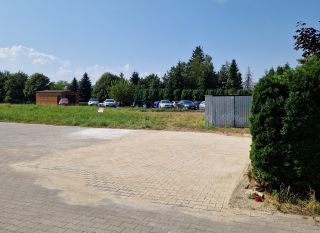 Jedlicze - miejsce na warzywniak/Food Truck/ budkę z lodami/ inne Jedlicze - miejsce na warzywniak/Food Truck/ budkę z lodami/ inne