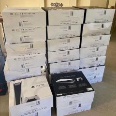 Sony PS5 Pro, Sony PS5, Meta Quest 3, iPhone 16, iPhone 16 Pro, iPhone Sony PS5 Pro, Sony PS5, Meta Quest 3, iPhone 16, iPhone 16 Pro, iPhone