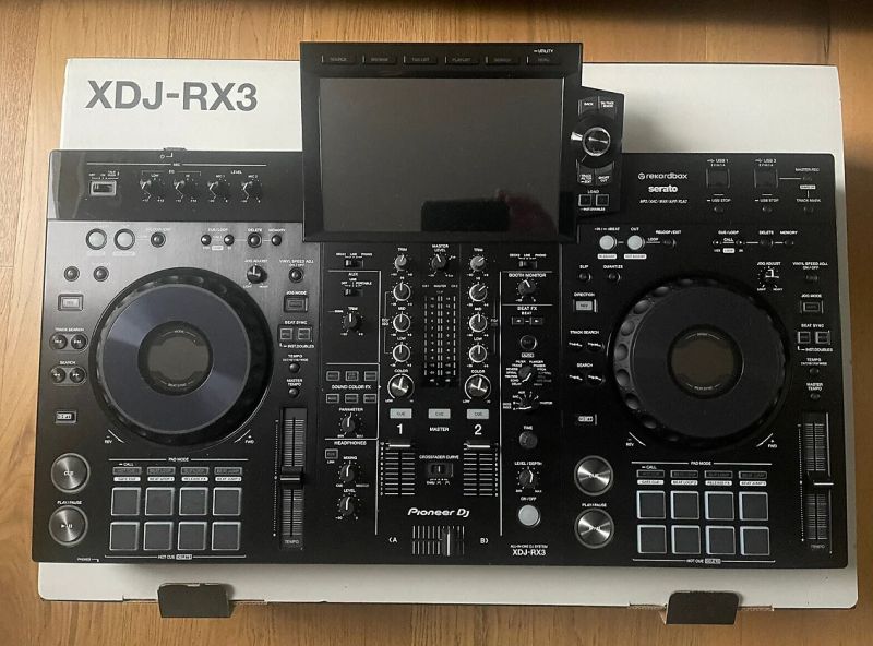 Pioneer Opus-Quad,  Pioneer xdj-xz, Pioneer xdj-rx3, Pioneer CDJ-3000 - zdjęcie 4