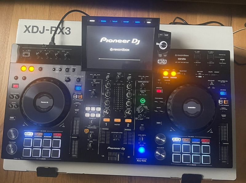 Pioneer Opus-Quad,  Pioneer xdj-xz, Pioneer xdj-rx3, Pioneer CDJ-3000 - zdjęcie 5