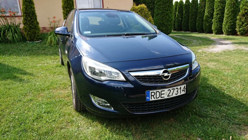 Opel Astra IV 1.4 J Hatchback - zdjęcie 4