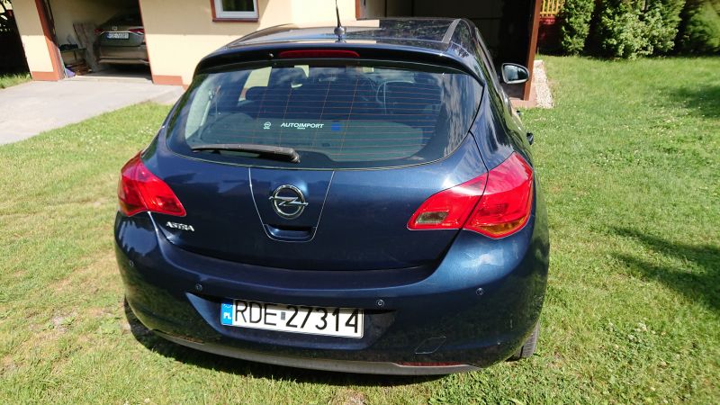 Opel Astra IV 1.4 J Hatchback - zdjęcie 5