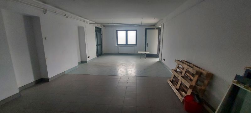 WynajMam do wynajęcia lokal ok. 88m2 na parterze w Rzeszowiemę lokal  - zdjęcie 2