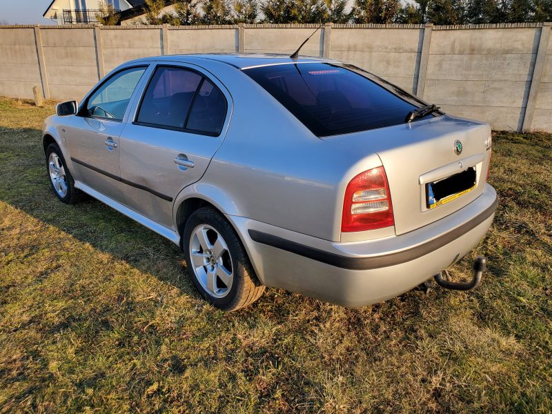 Skoda SLX 2002 rok Bogata wersja. - zdjęcie 3