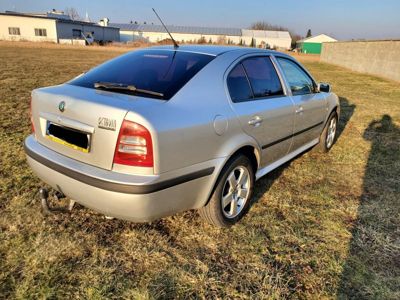 Skoda SLX 2002 rok Bogata wersja. - zdjęcie 4