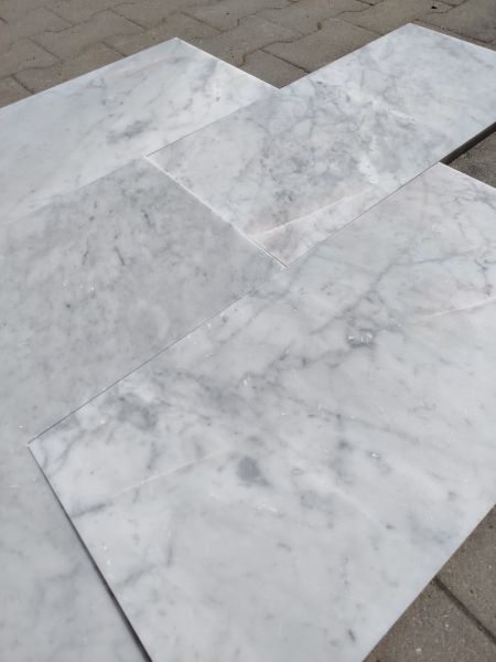 Płytka marmurowa Carrara Bianco 60x30x2 matowa - II gatunek - zdjęcie 8
