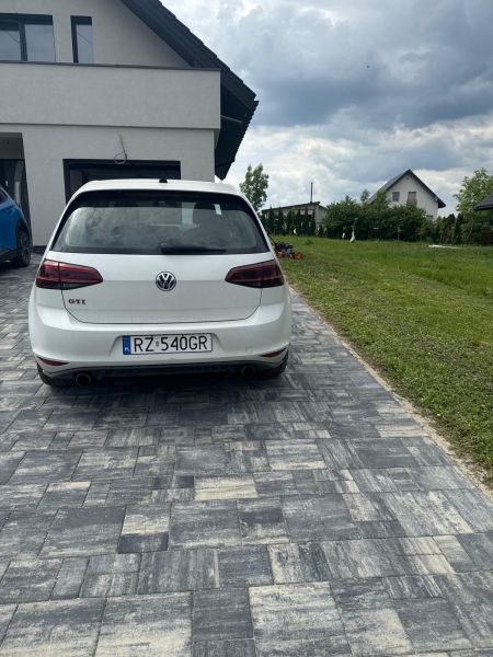 Volkswagen Golf GTI 2.0 TSI Performance DSG DQ250 – 2017 r. - zdjęcie 4