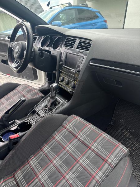 Volkswagen Golf GTI 2.0 TSI Performance DSG DQ250 – 2017 r. - zdjęcie 7