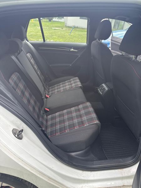 Volkswagen Golf GTI 2.0 TSI Performance DSG DQ250 – 2017 r. - zdjęcie 8
