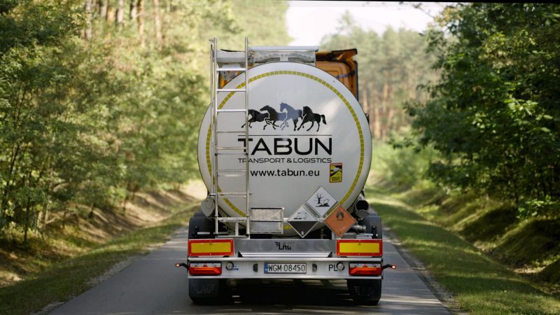 Transport cysterny - substancje, ładunki płynne, chemikalia i ADR - zdjęcie 4