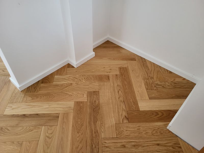 Cyklinowanie bezpyłowe, parkieciarstwo, schody - zdjęcie 1