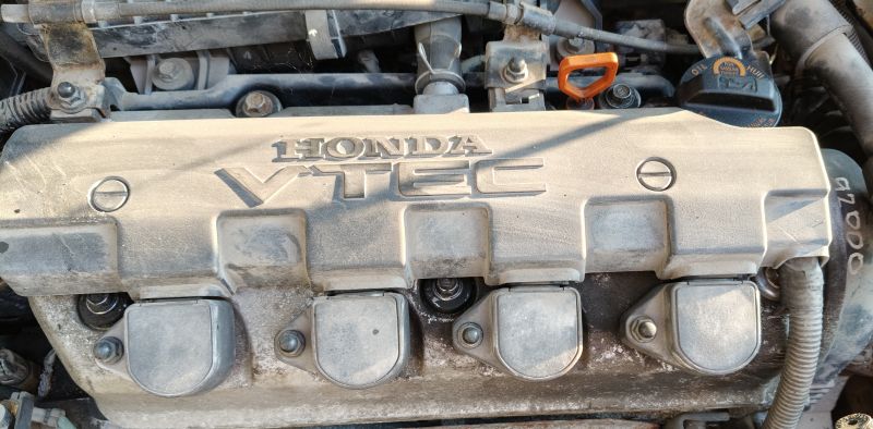 Honda Civic 1.6 110 KM v-tec hatchback 3D benzyna - zdjęcie 5