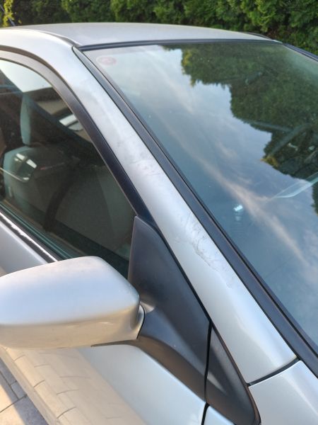 Honda Civic 1.6 110 KM v-tec hatchback 3D benzyna - zdjęcie 4